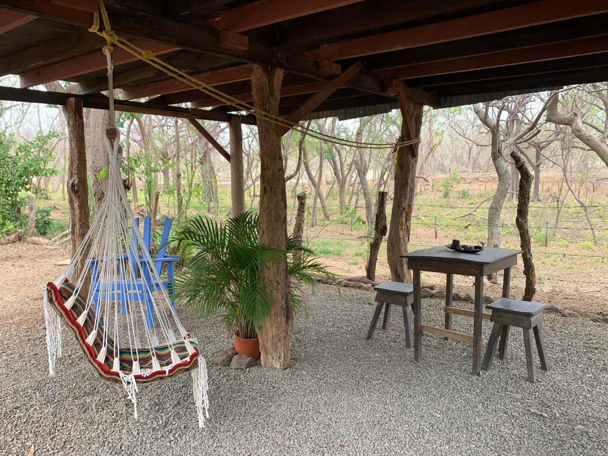 Nieves Surf Hostel And Camping Playa Avellana Eksteriør bilde